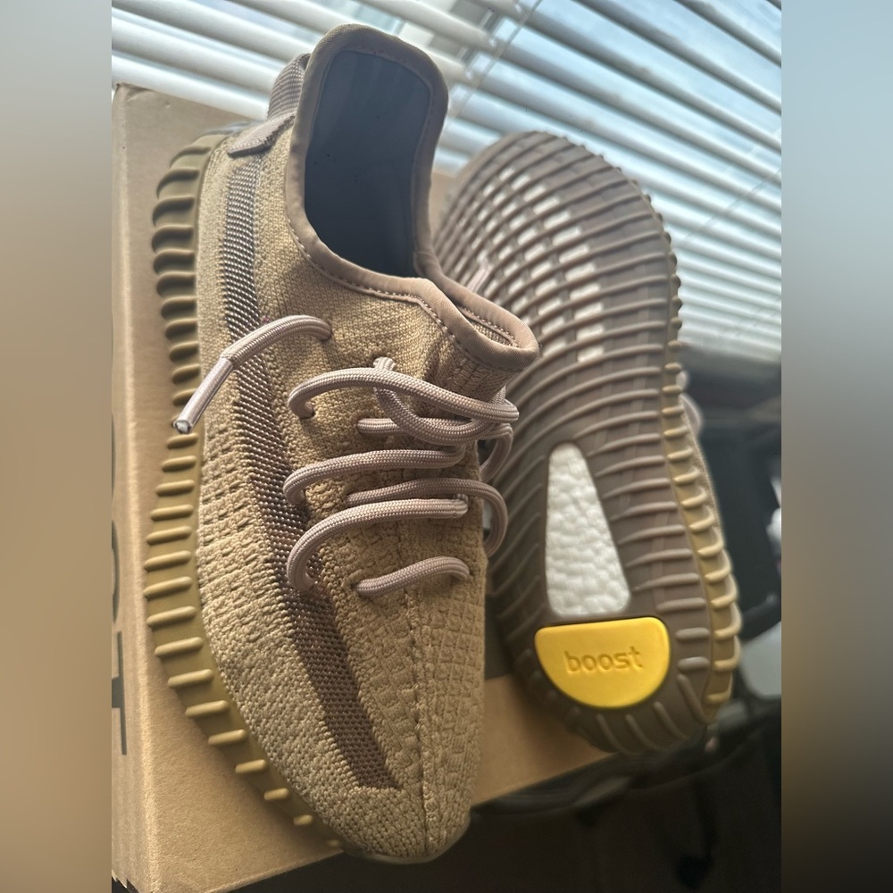 Adidas Yeezy Boost 350 V2 'Earth' - Picture 12 of 12